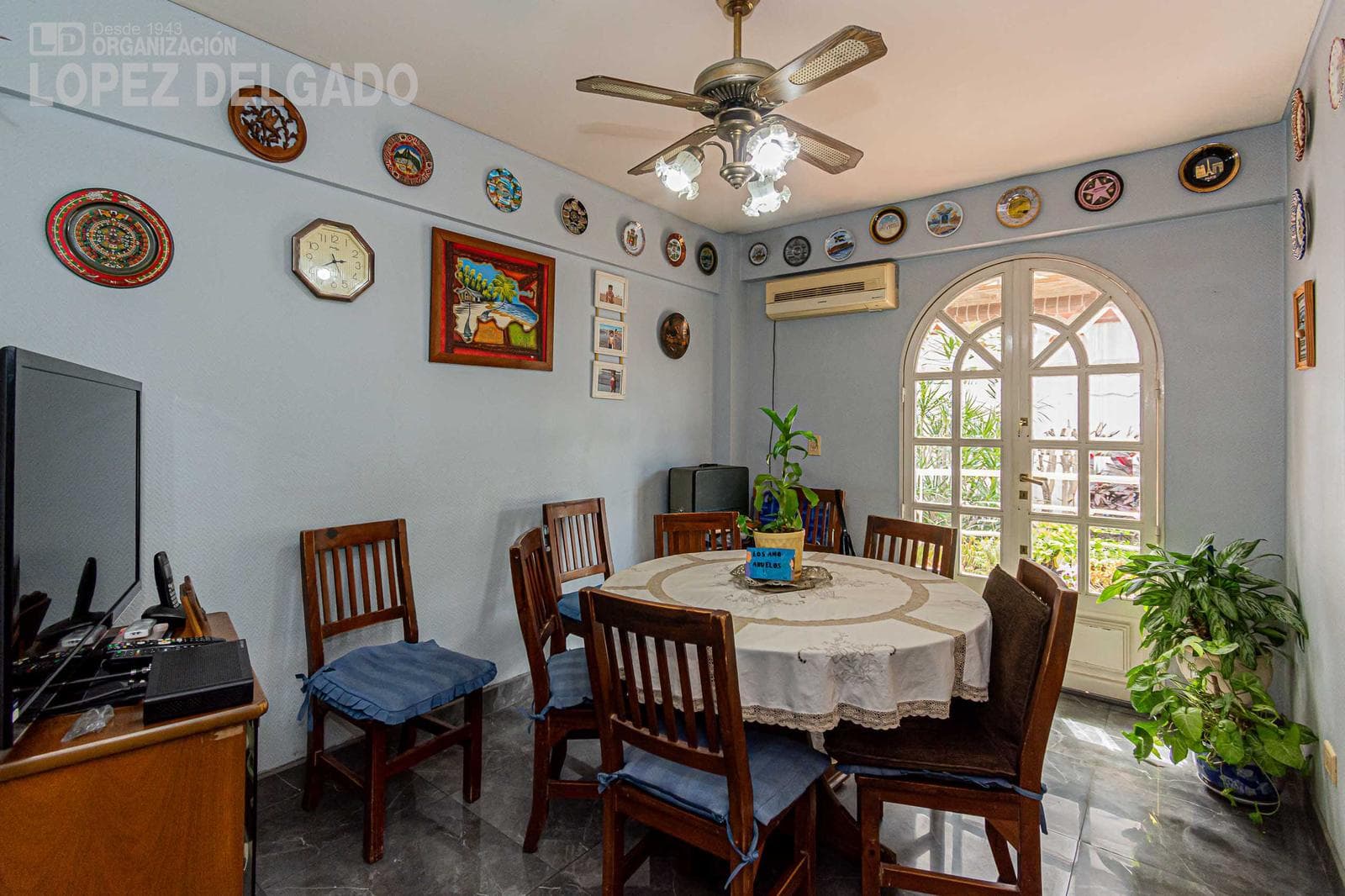 Duplex with a park and garage in Villa Devoto