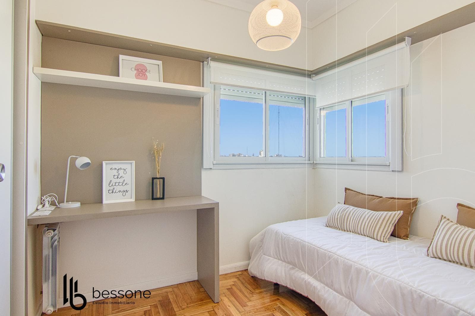 Exclusive Apartment - Premium Features