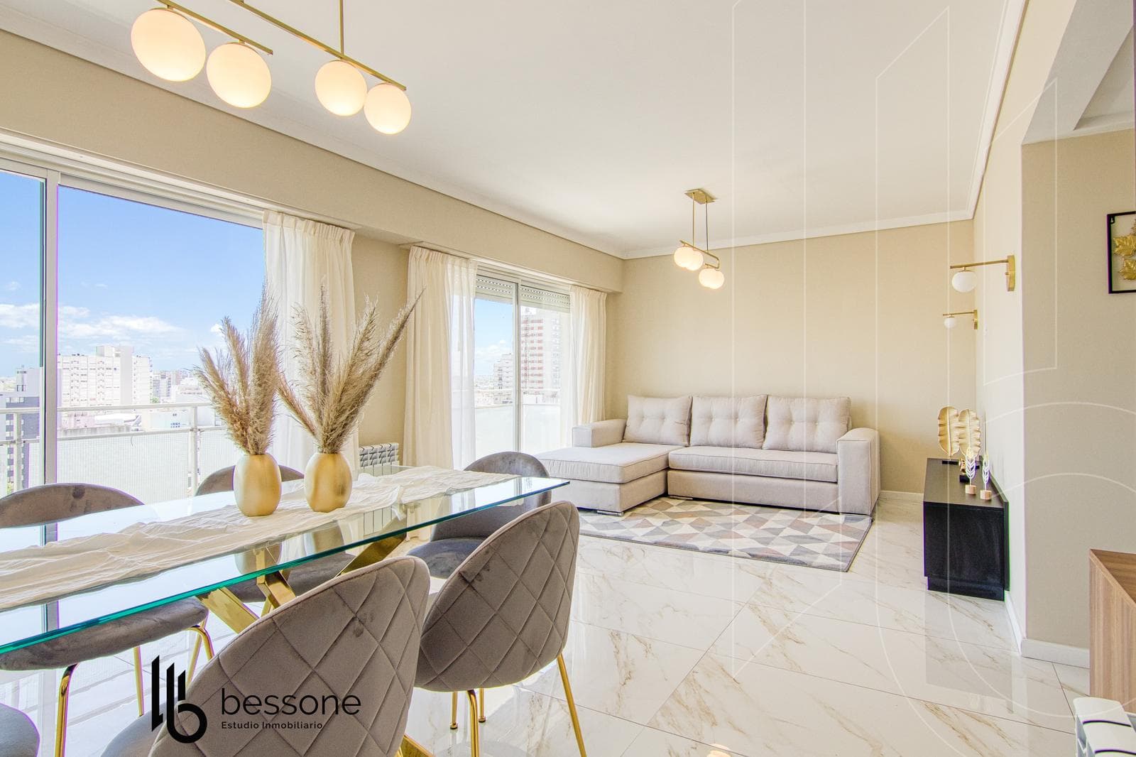 Exclusive Apartment - Premium Features