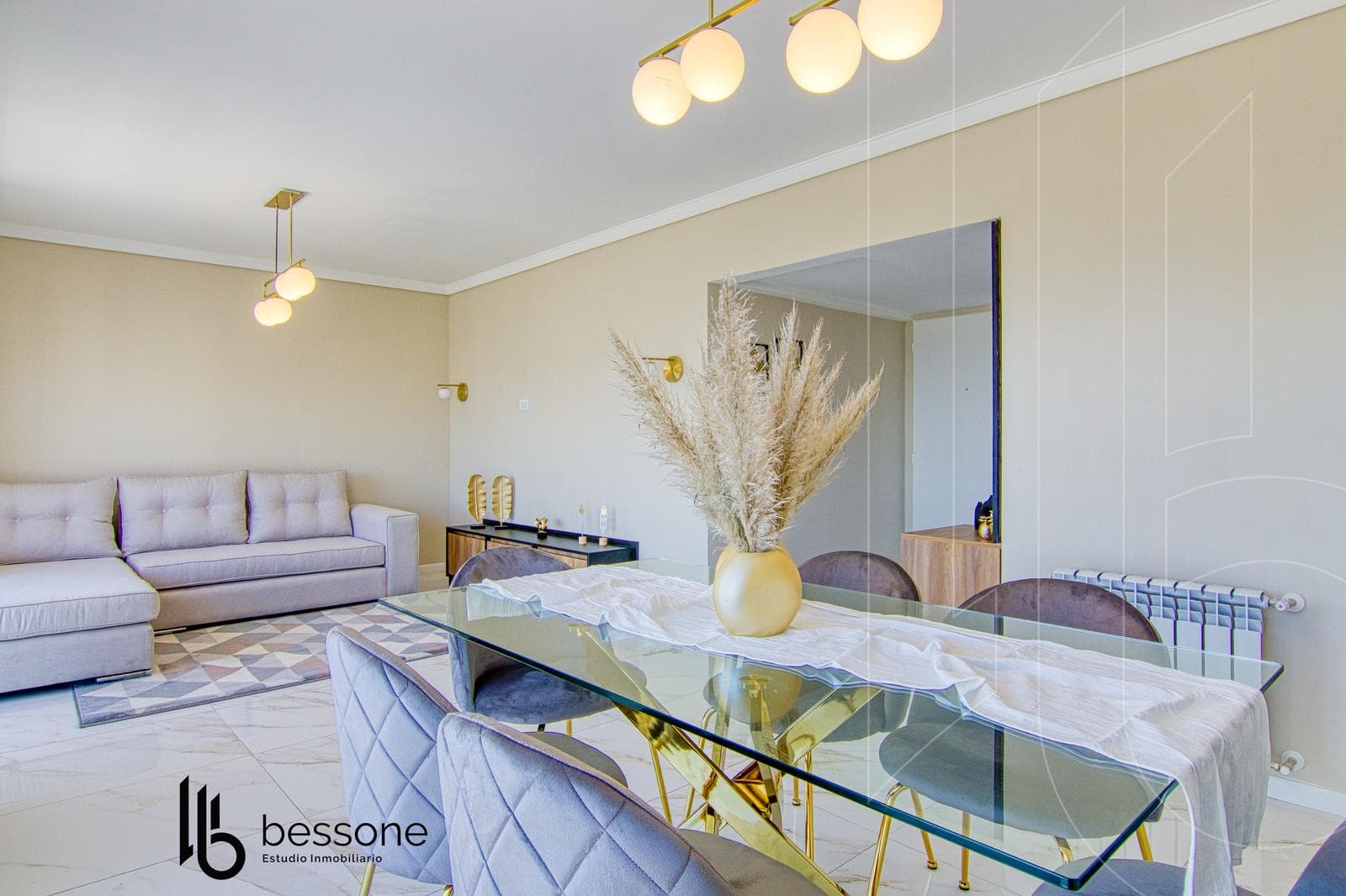 Exclusive Apartment - Premium Features