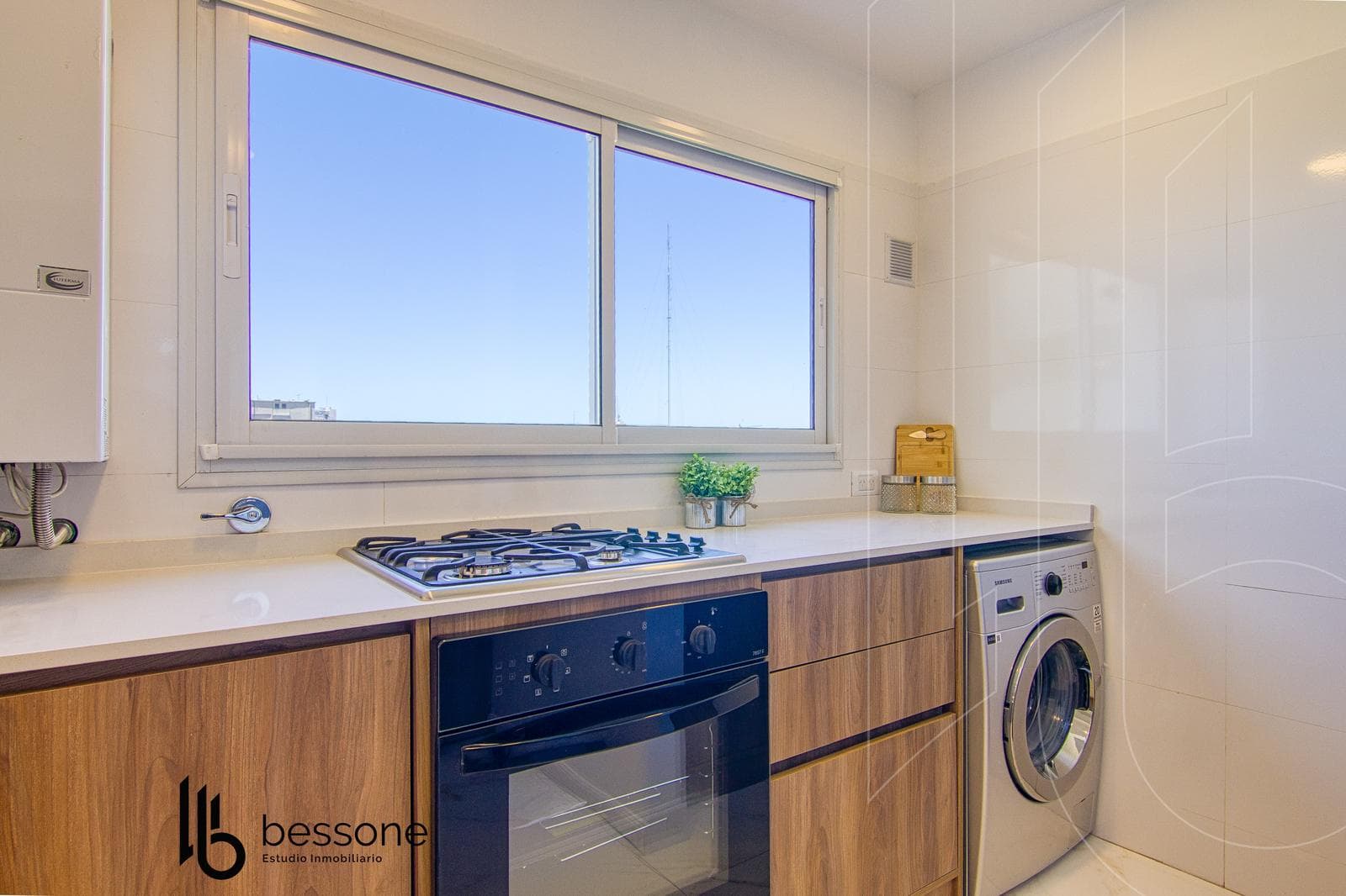 Exclusive Apartment - Premium Features