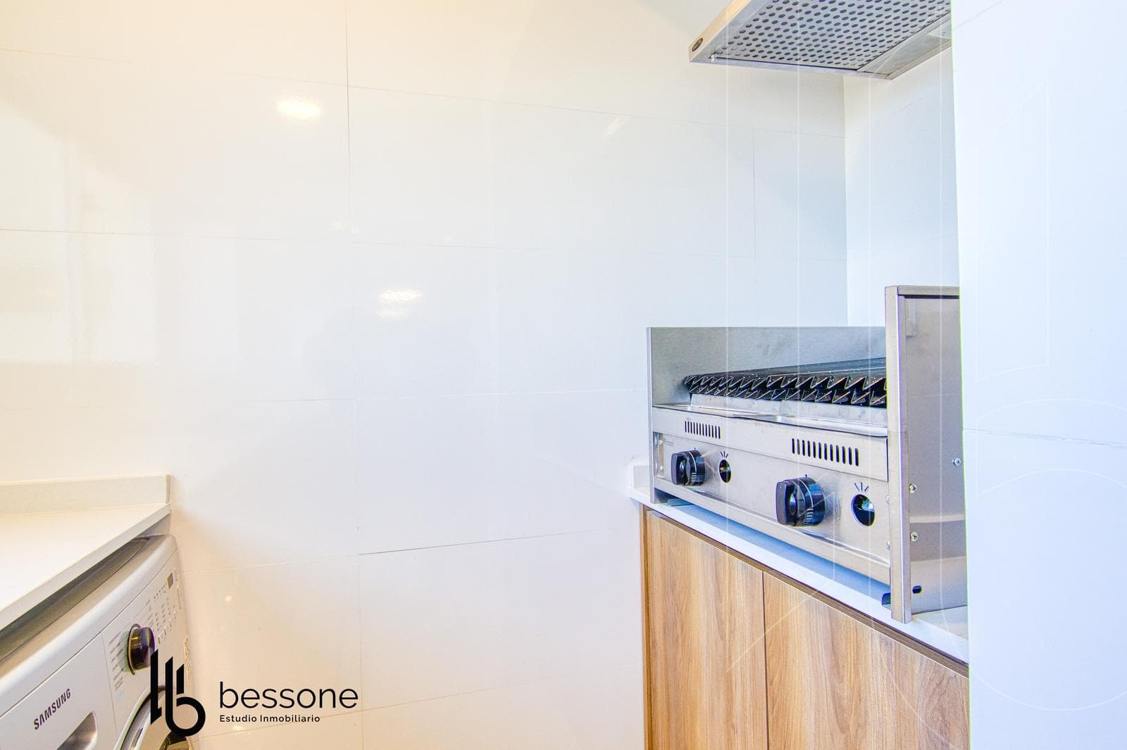 Exclusive Apartment - Premium Features