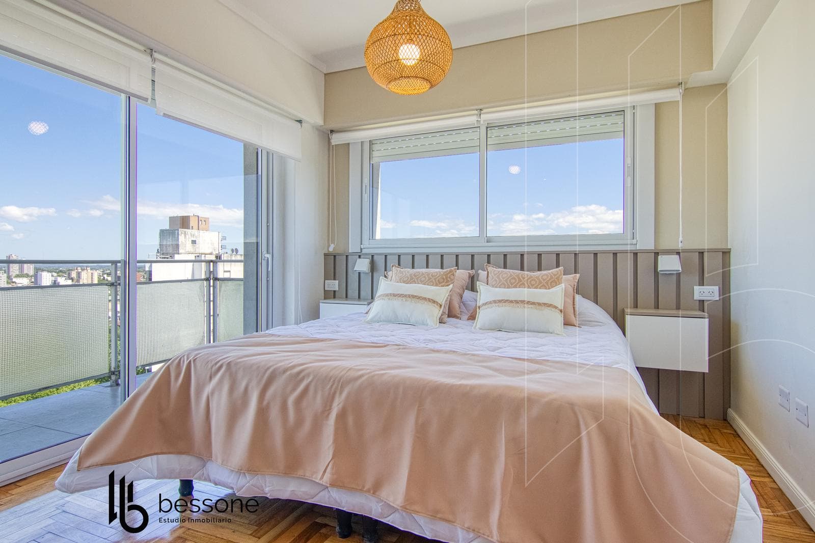 Exclusive Apartment - Premium Features