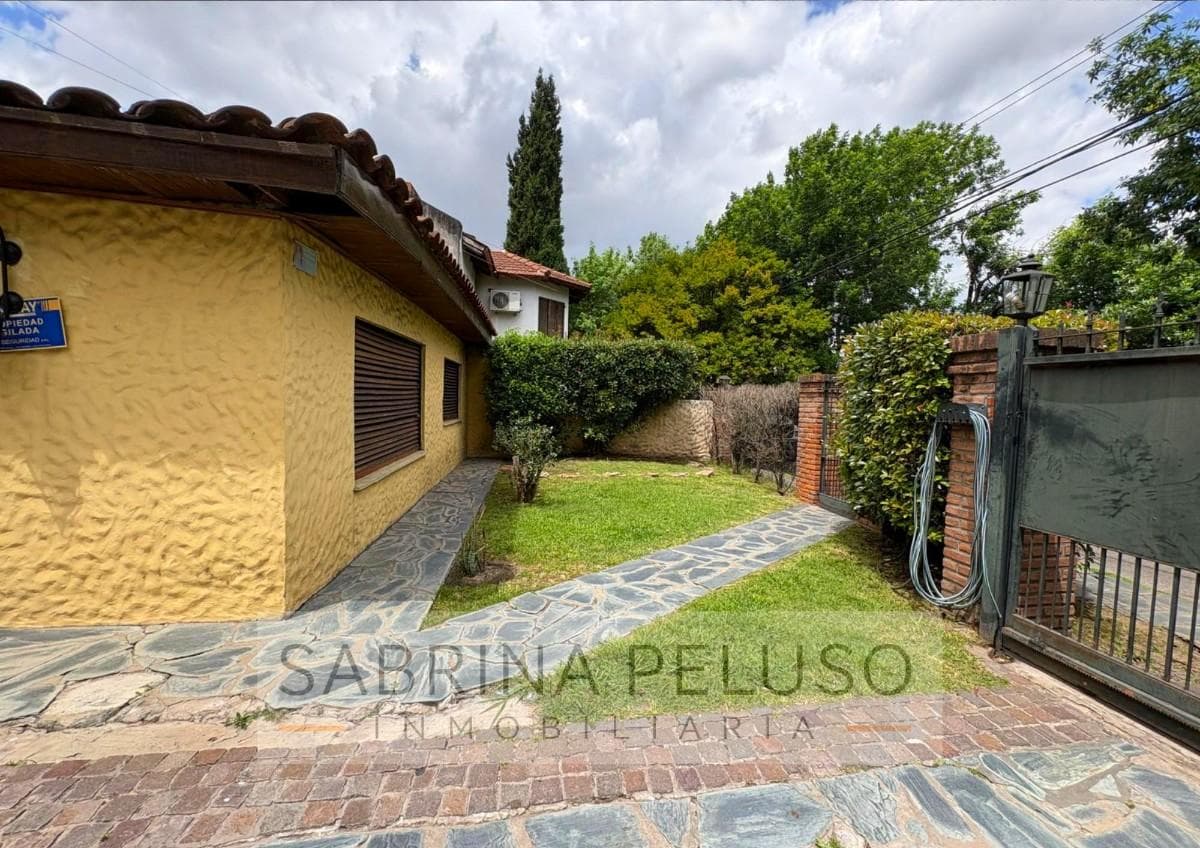 FOR SALE: Casa Moreno