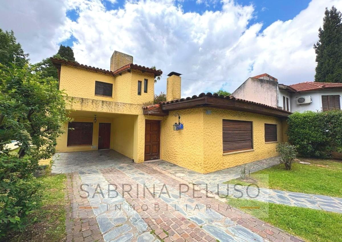 FOR SALE: Casa Moreno