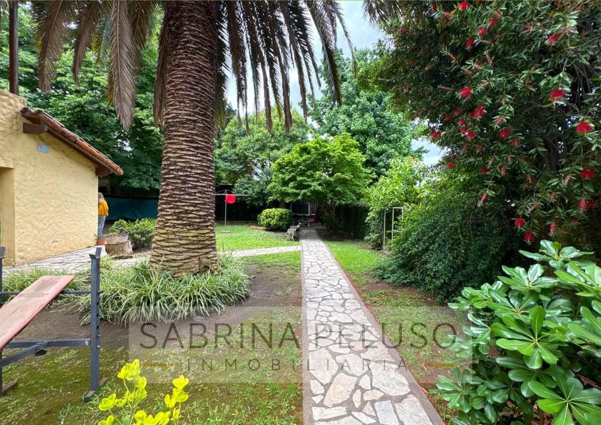 FOR SALE: Casa Moreno