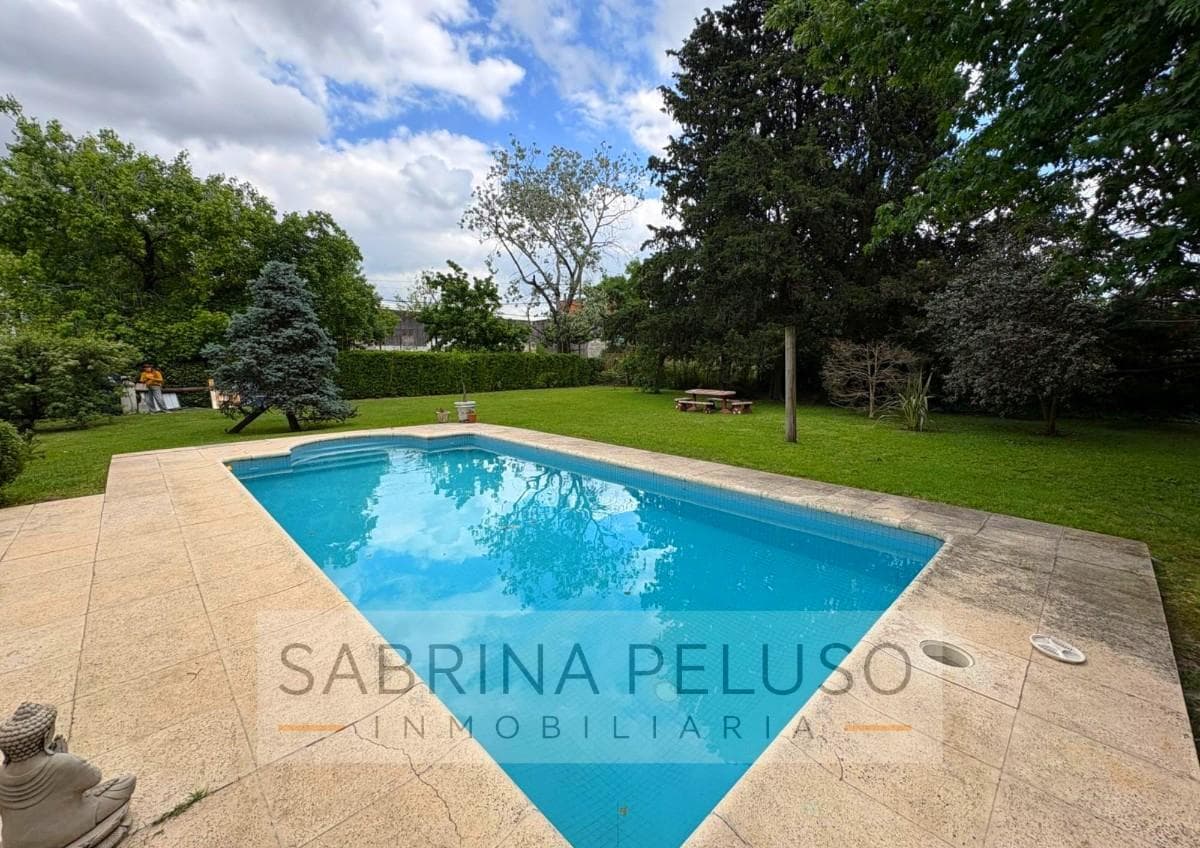FOR SALE: Casa Moreno