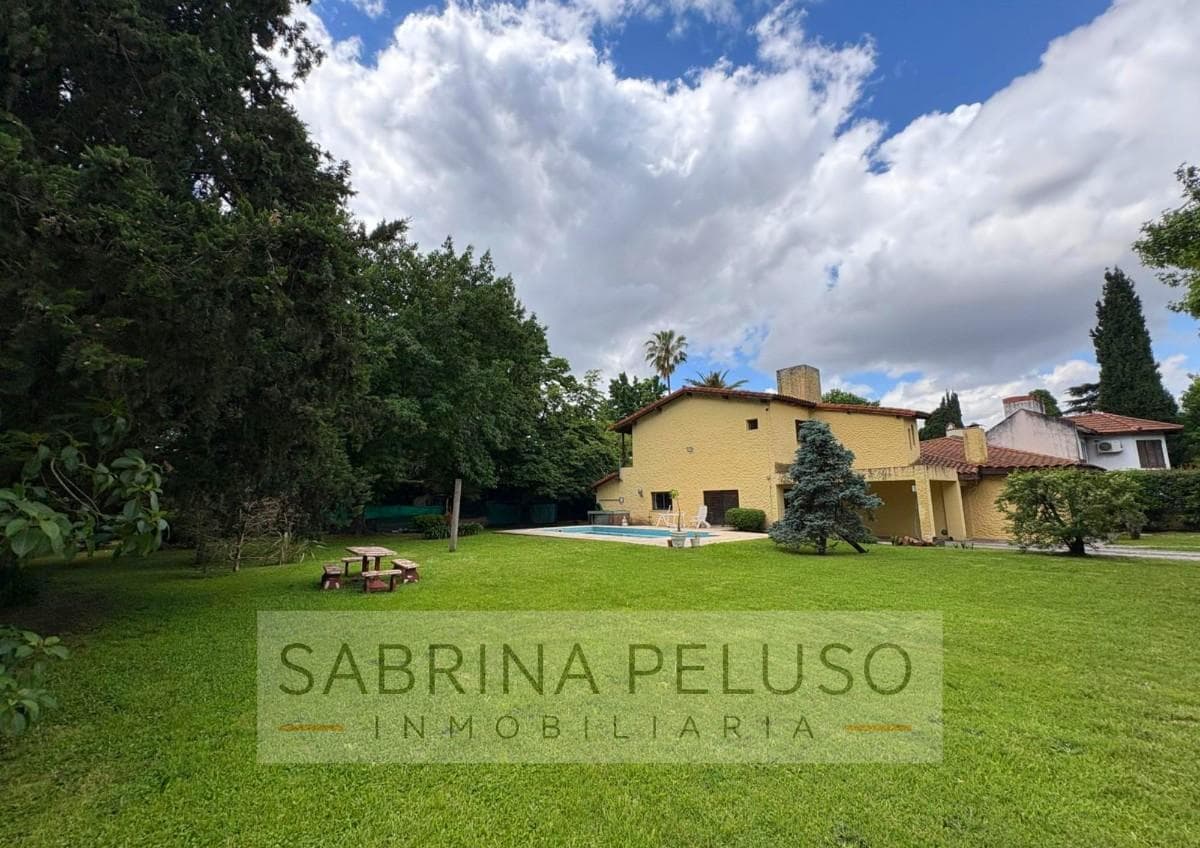 FOR SALE: Casa Moreno