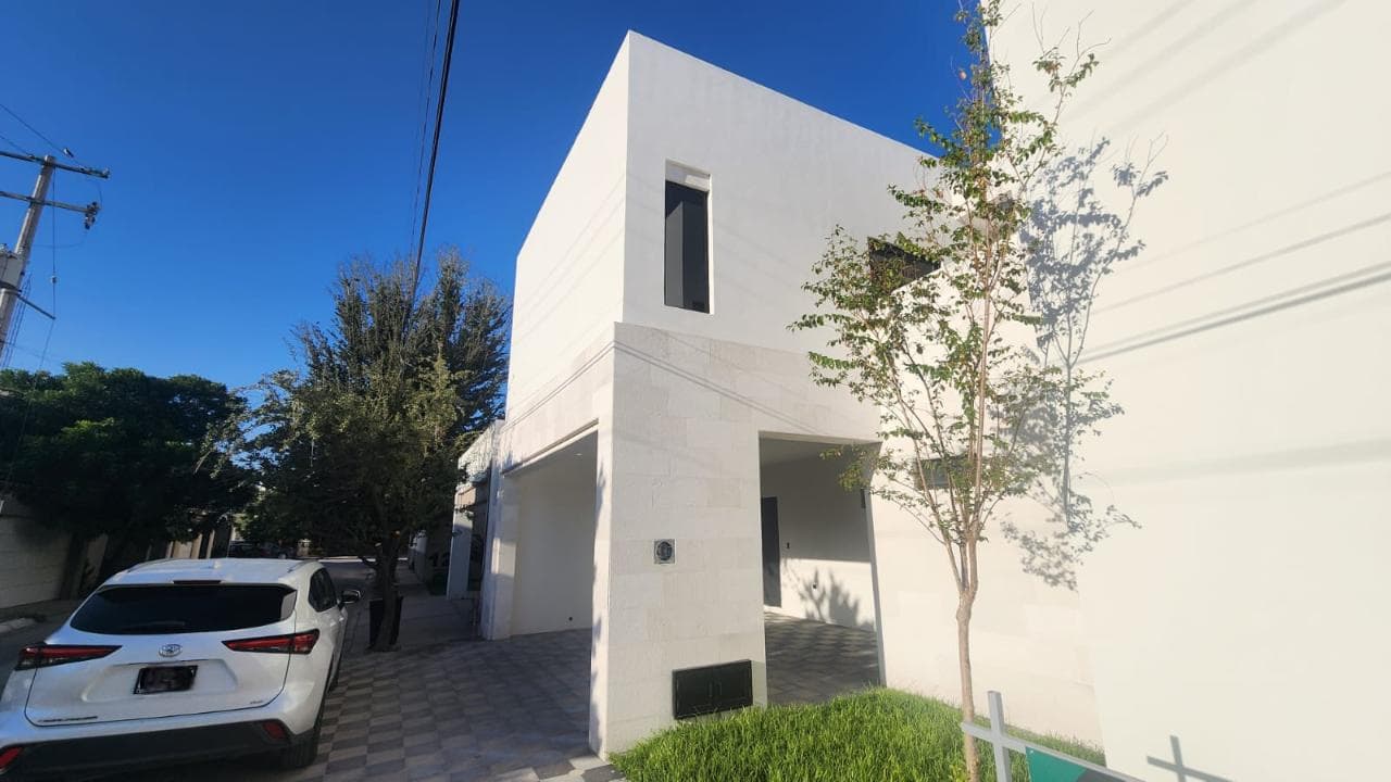 House for Sale in las Isabeles, Torreón, Coah.