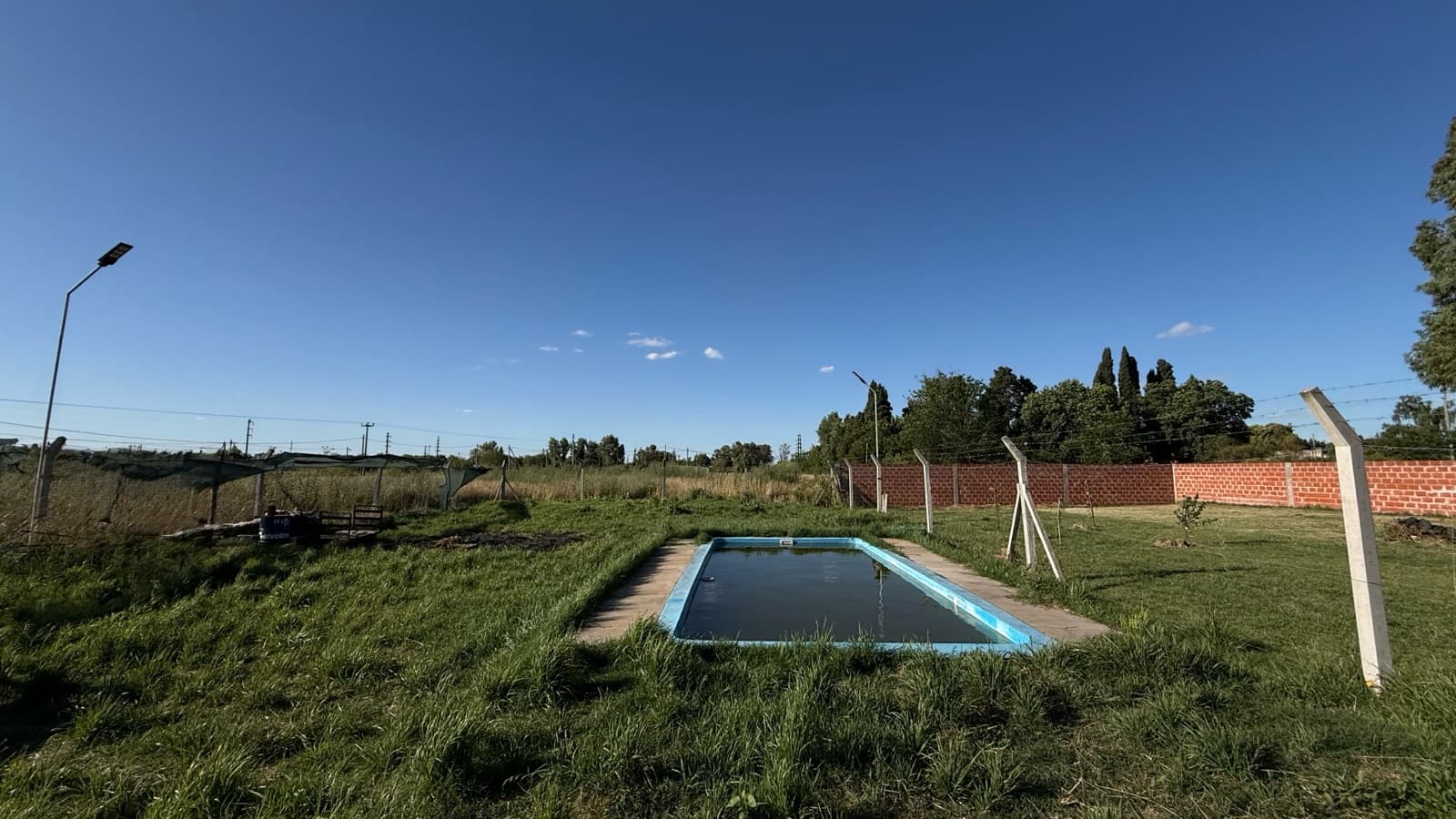 Land in Lobos