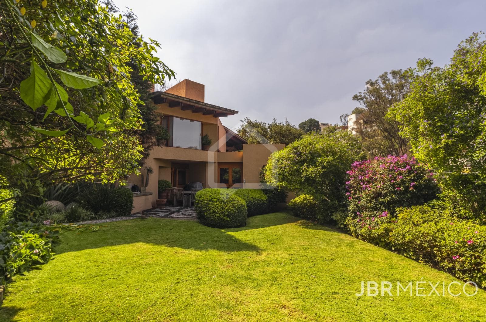 House in Lomas de Chapultepec