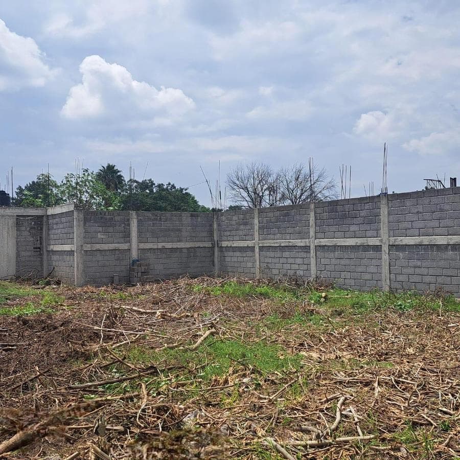 Land for sale in the San Agustín neighborhood, San Juan Ixtayopan, Tláhuac. Fenced property—a great opportunity.