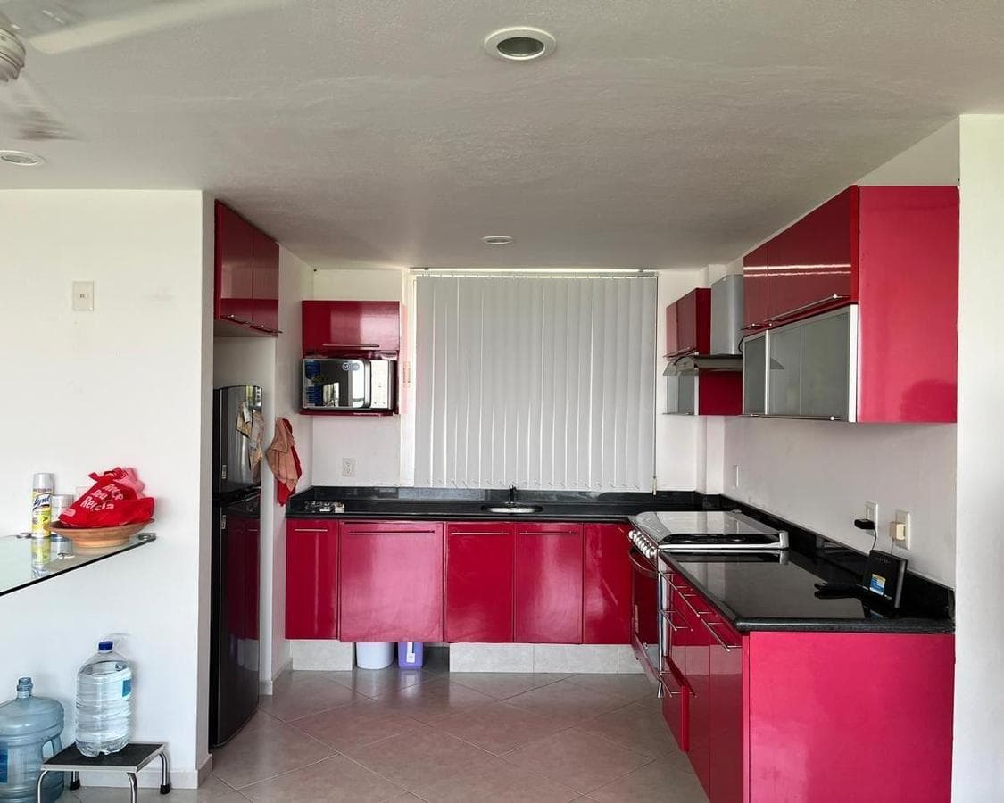 Apartment for sale at the Tequesquitengo Yacht Club, Jojutla, Morelos