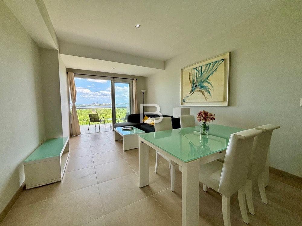 Apartment for Rent in Cancun, Malecon Americas Residential Complex