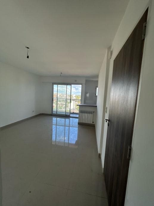 2-ROOM APARTMENT FOR SALE IN DOWNTOWN BERNAL