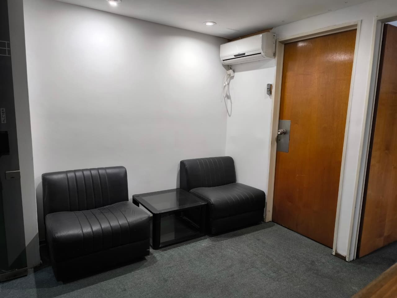 OFFICE FOR SALE IN SAN NICOLAS