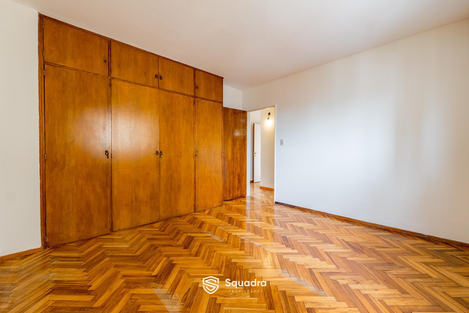 FOR SALE / TRADE - 3-bedroom apartment with garage, Downtown Rosario.
