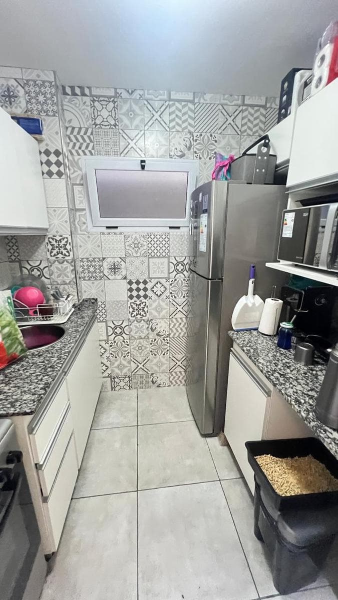 Studio apartment for sale in Lomas de Zamora (can be converted into two units) with a garage