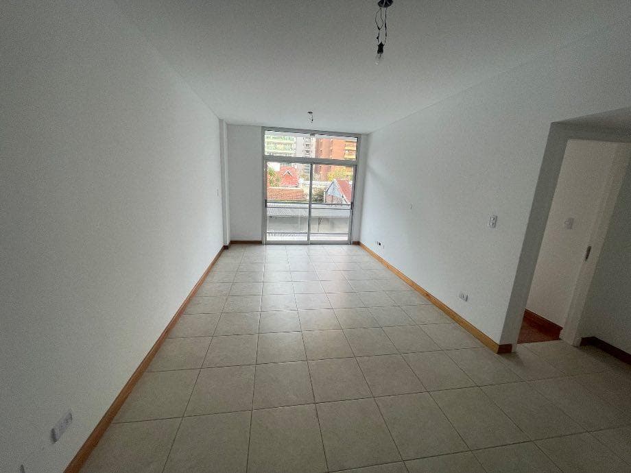 2-ROOM APARTMENT FOR SALE IN DOWNTOWN QUILMES