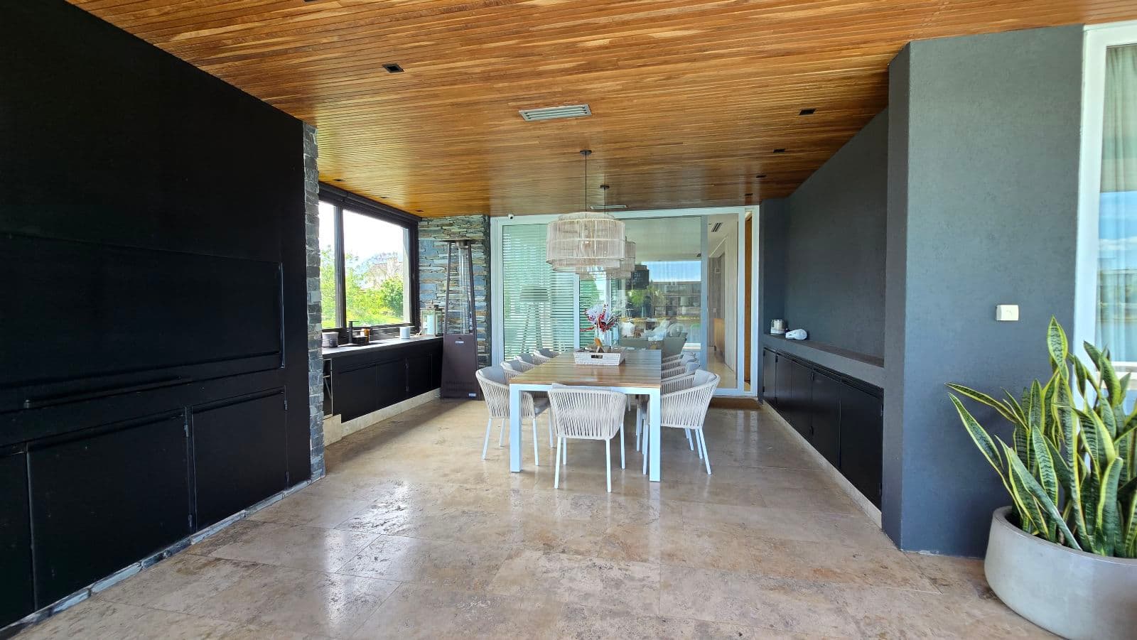 Furnished House for Rent on a Double Lot with Heated Pool and Lake View at El Golf Nordelta, Tigre