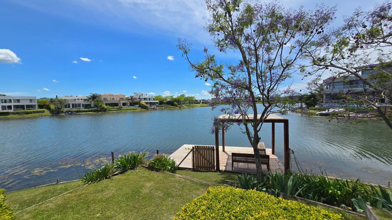 Furnished House for Rent on a Double Lot with Heated Pool and Lake View at El Golf Nordelta, Tigre
