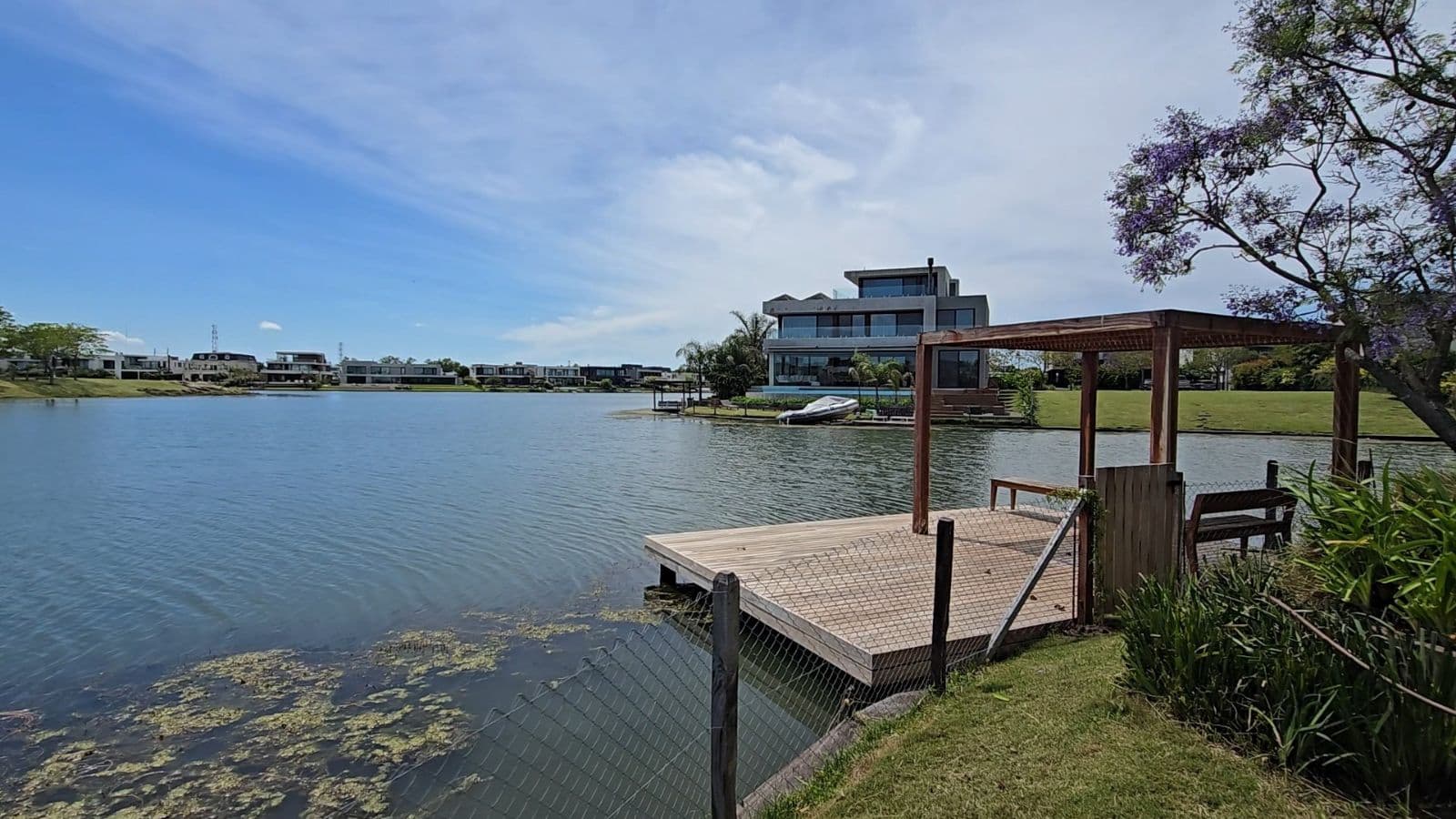 Furnished House for Rent on a Double Lot with Heated Pool and Lake View at El Golf Nordelta, Tigre