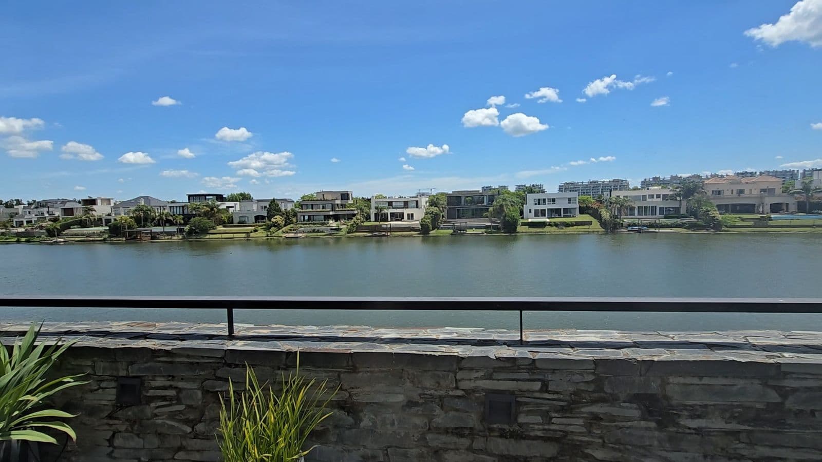 Furnished House for Rent on a Double Lot with Heated Pool and Lake View at El Golf Nordelta, Tigre