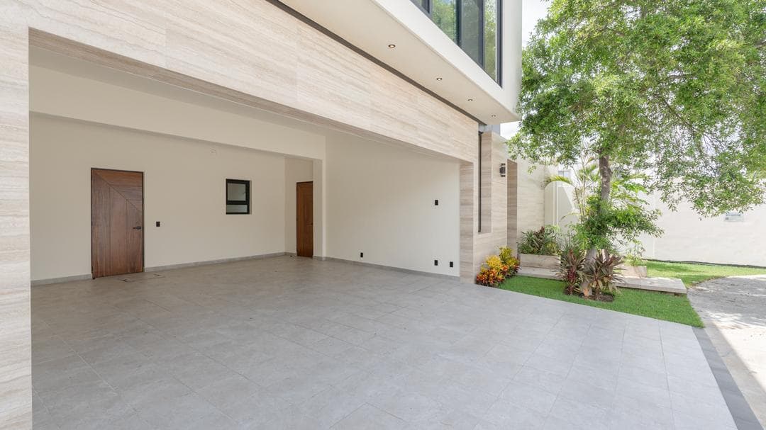 RESIDENCIAL VALENIA House