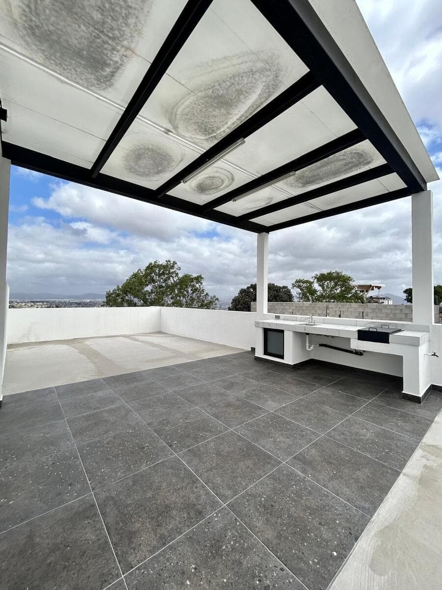 House for Sale in Chapultepec, 9th Section, Tijuana