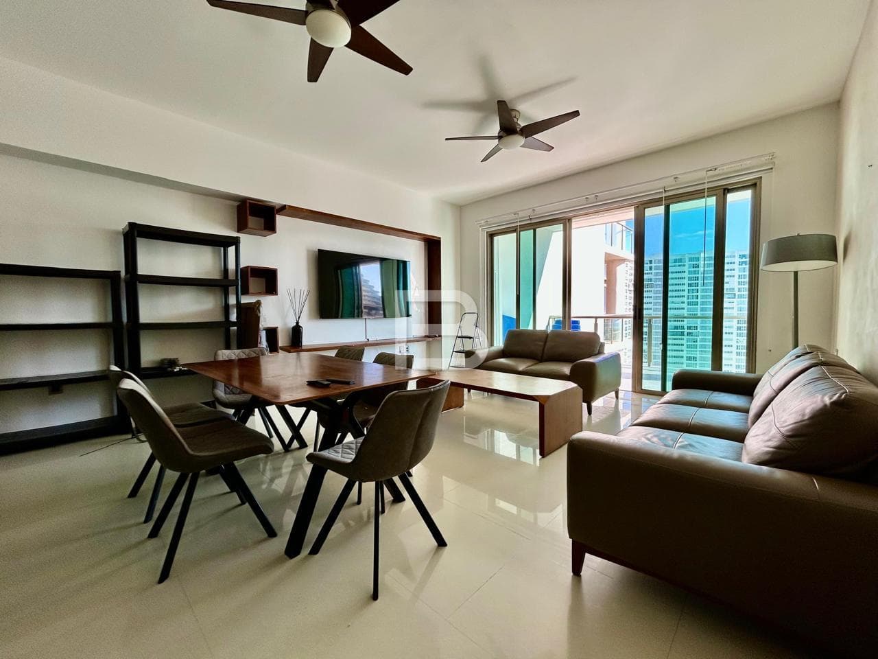 Apartment for Sale in Puerto Cancún, Hotel Zone