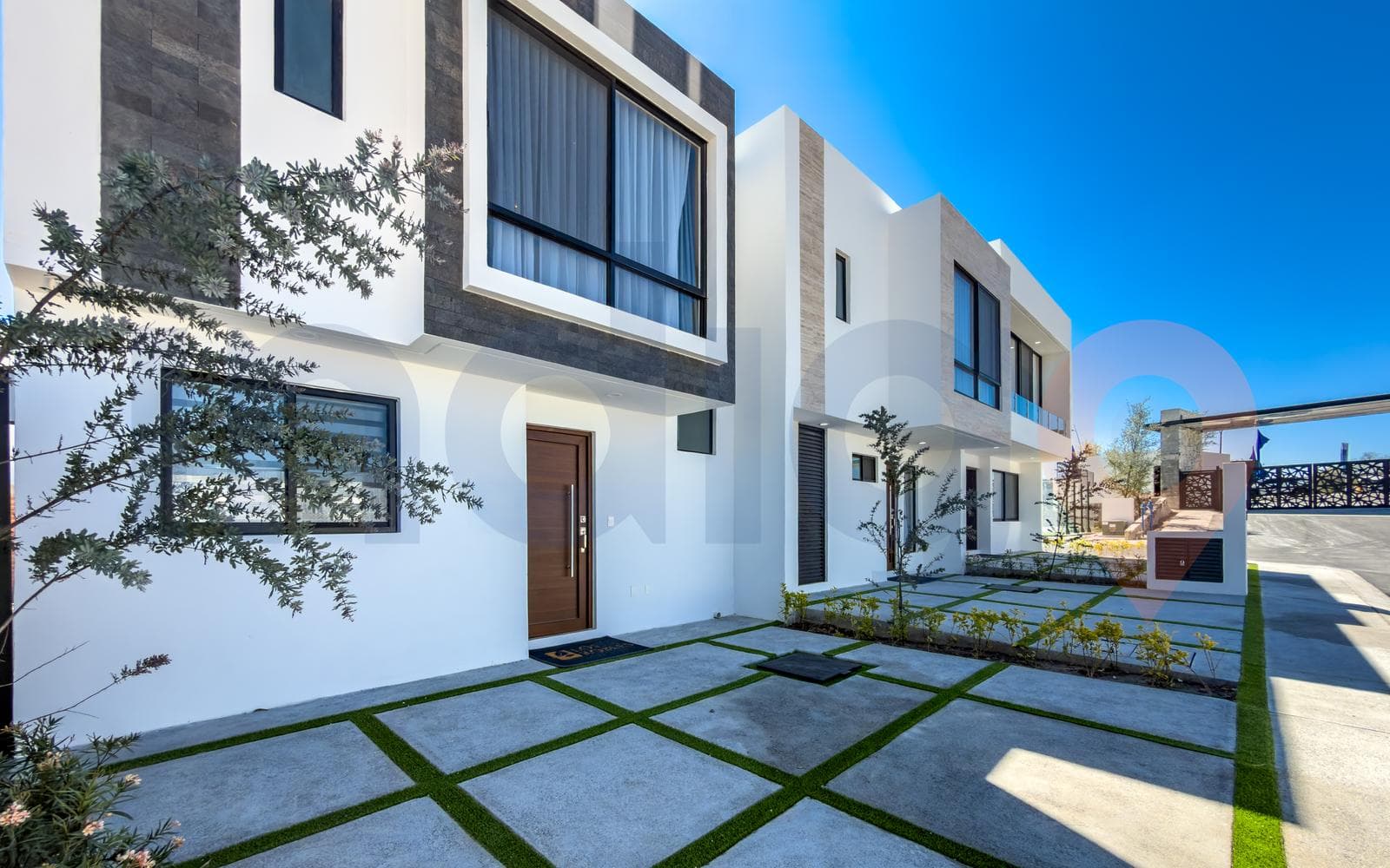 House for Sale in Los Robles Ziré (Acacia)