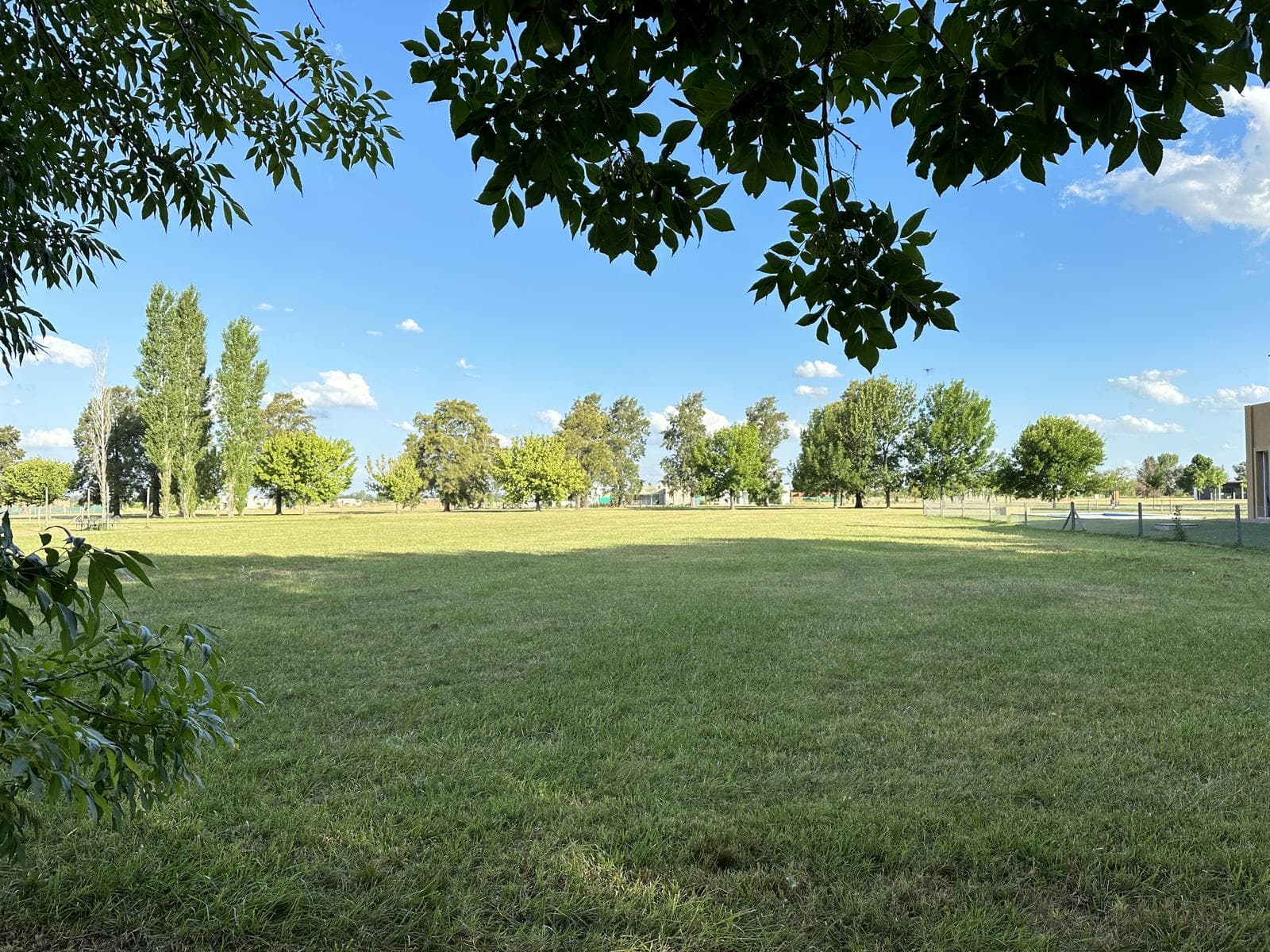 For Sale: 1,200 m² Lot at La Federala Country Club - Lobos