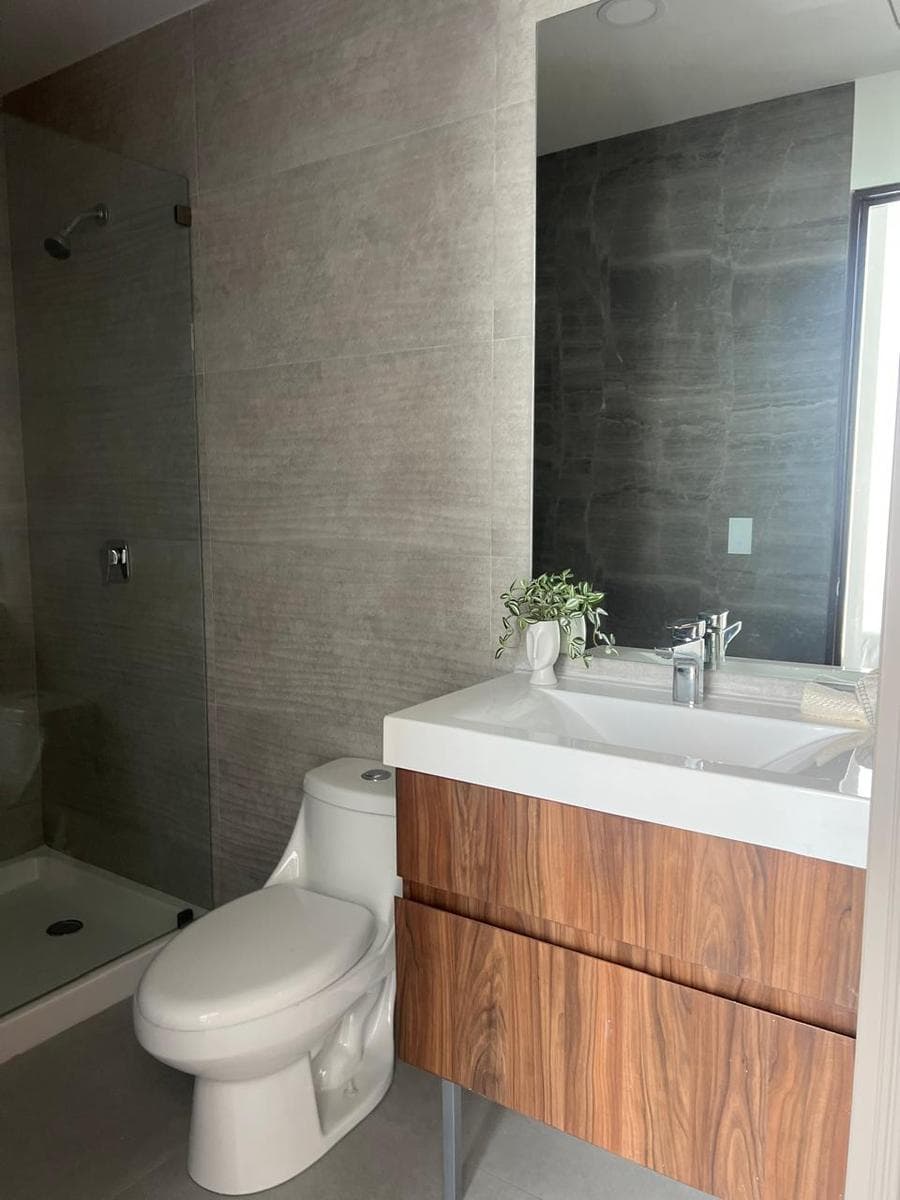 Apartment for Sale: LORETO APODACA TOWER