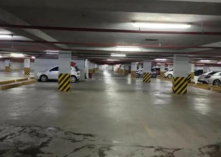Parking Space for Sale in Microcentro - Galería Emperador