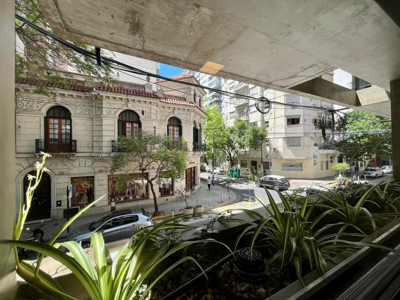 Departamento Dúplex Dos Dormitorios, Balcón Aterrazado. Amenidades. Centro, Rosario