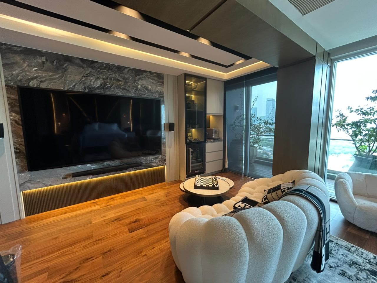 APARTMENT FOR SALE IN THE VALLE ORIENTE AREA