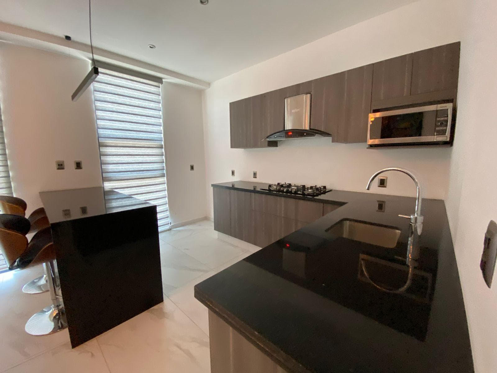 Apartment in the Las Cumbres Subdivision