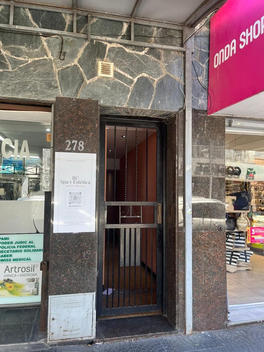Impeccable local office space for rent in Wilde Centro