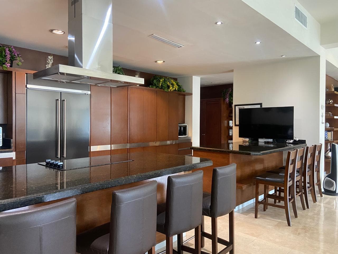 APARTMENT FOR SALE IN VALLE ORIENTE