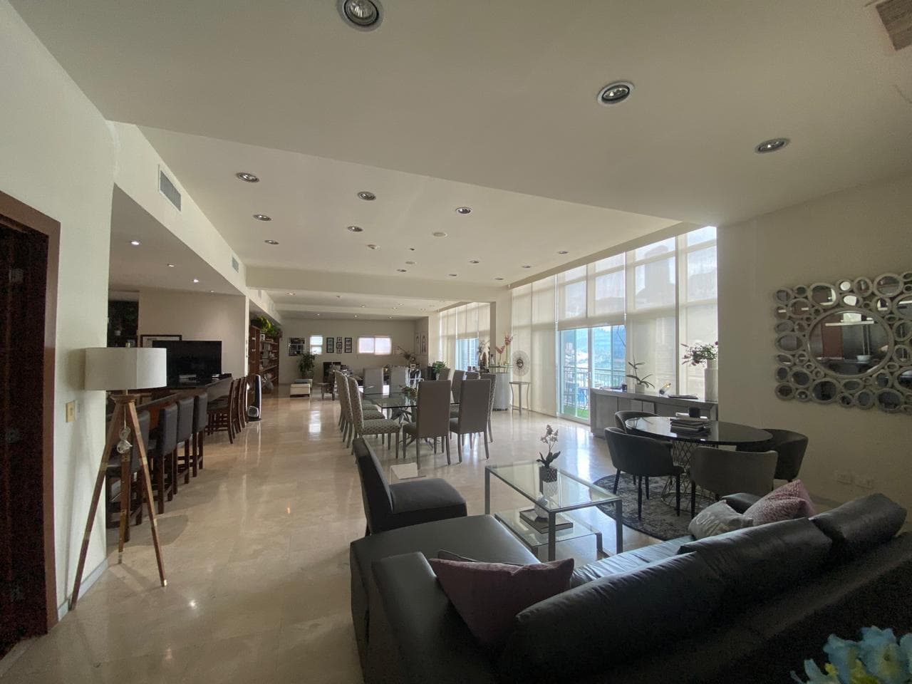 APARTMENT FOR SALE IN VALLE ORIENTE