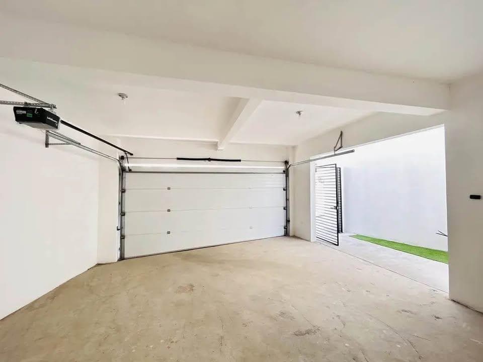 House in the San Marino Residential Community