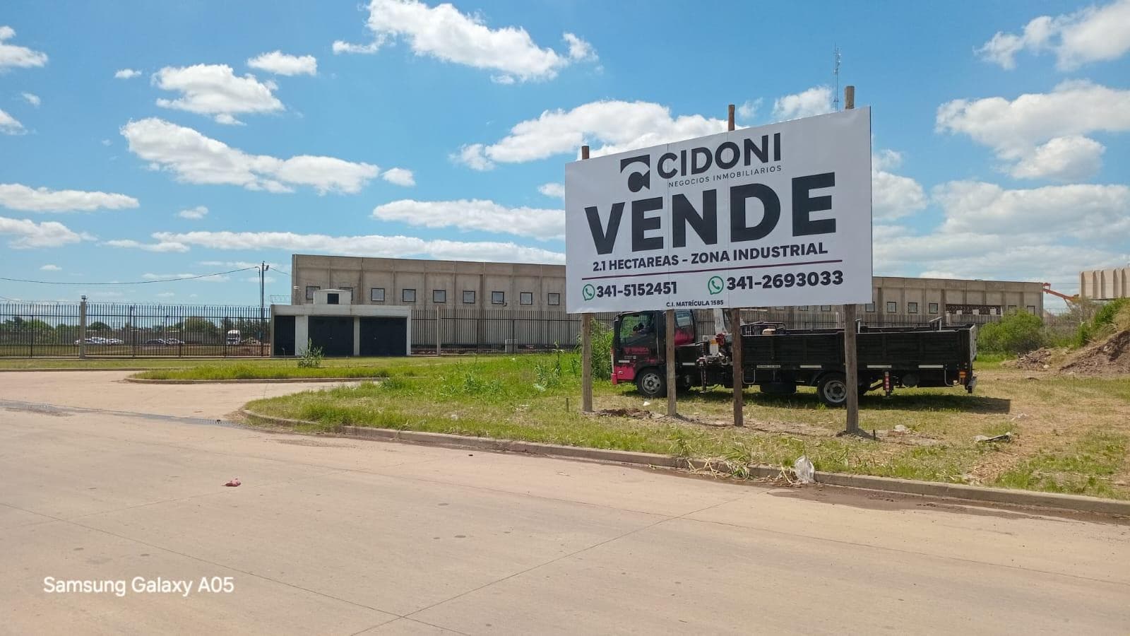 Lot on Av. Circunvalación - Colectora Juan Pablo II 4800, just a few meters from Uriburu