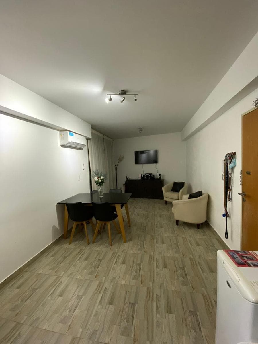 SPACIOUS 3-ROOM GROUND-FLOOR APARTMENT WITH A PATIO AND GARAGE FOR SALE. NUÑEZ