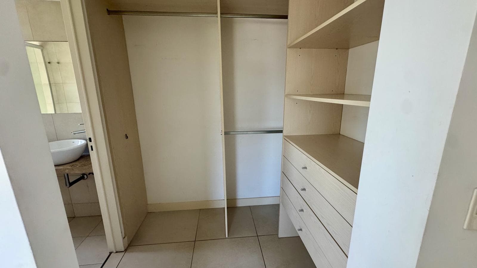 FOR RENT: Apartment in the NORDELTA Neighborhood—2 bedrooms, 1 parking space