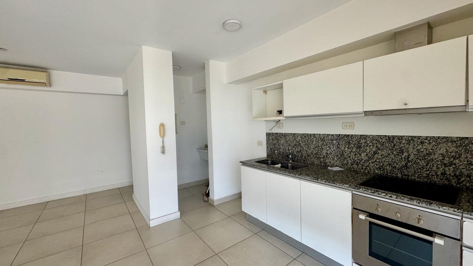 FOR RENT: Apartment in the NORDELTA Neighborhood—2 bedrooms, 1 parking space