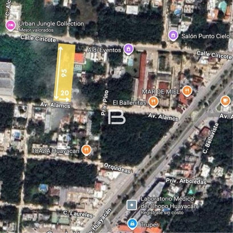 Land for Sale 2 Blocks from Huayacan Avenue in Cancún