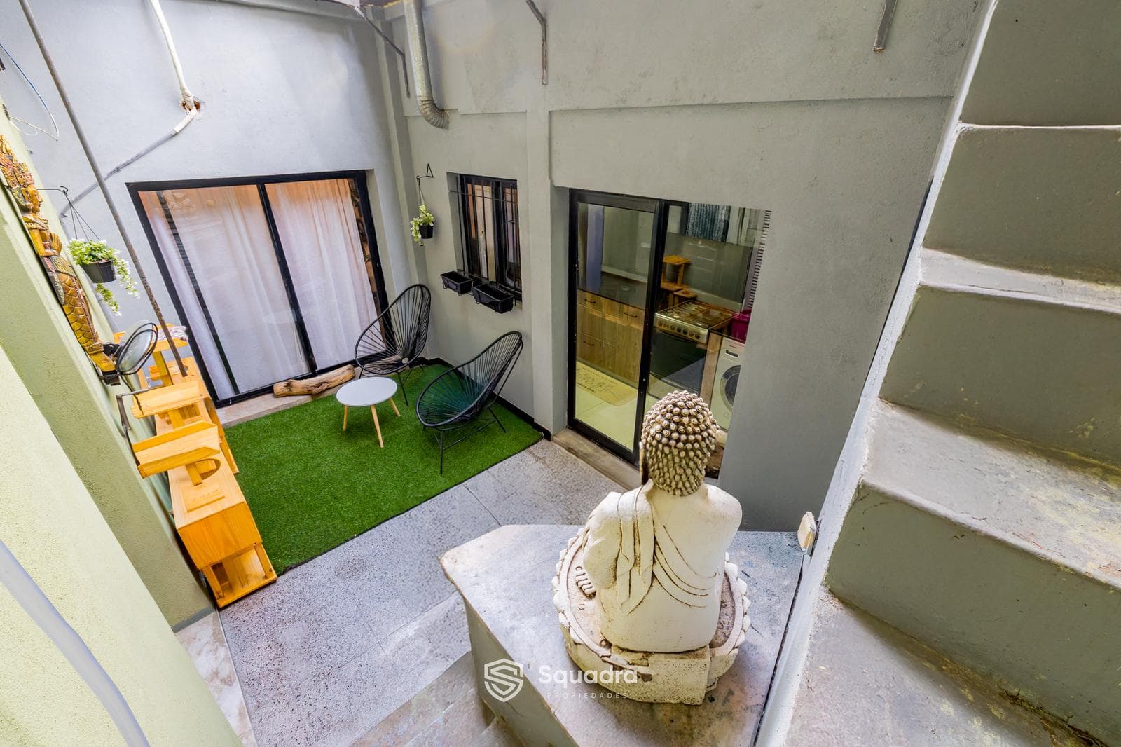 FOR SALE | TRADE - 1-bedroom row house with a multipurpose room and patio. Downtown, Rosario