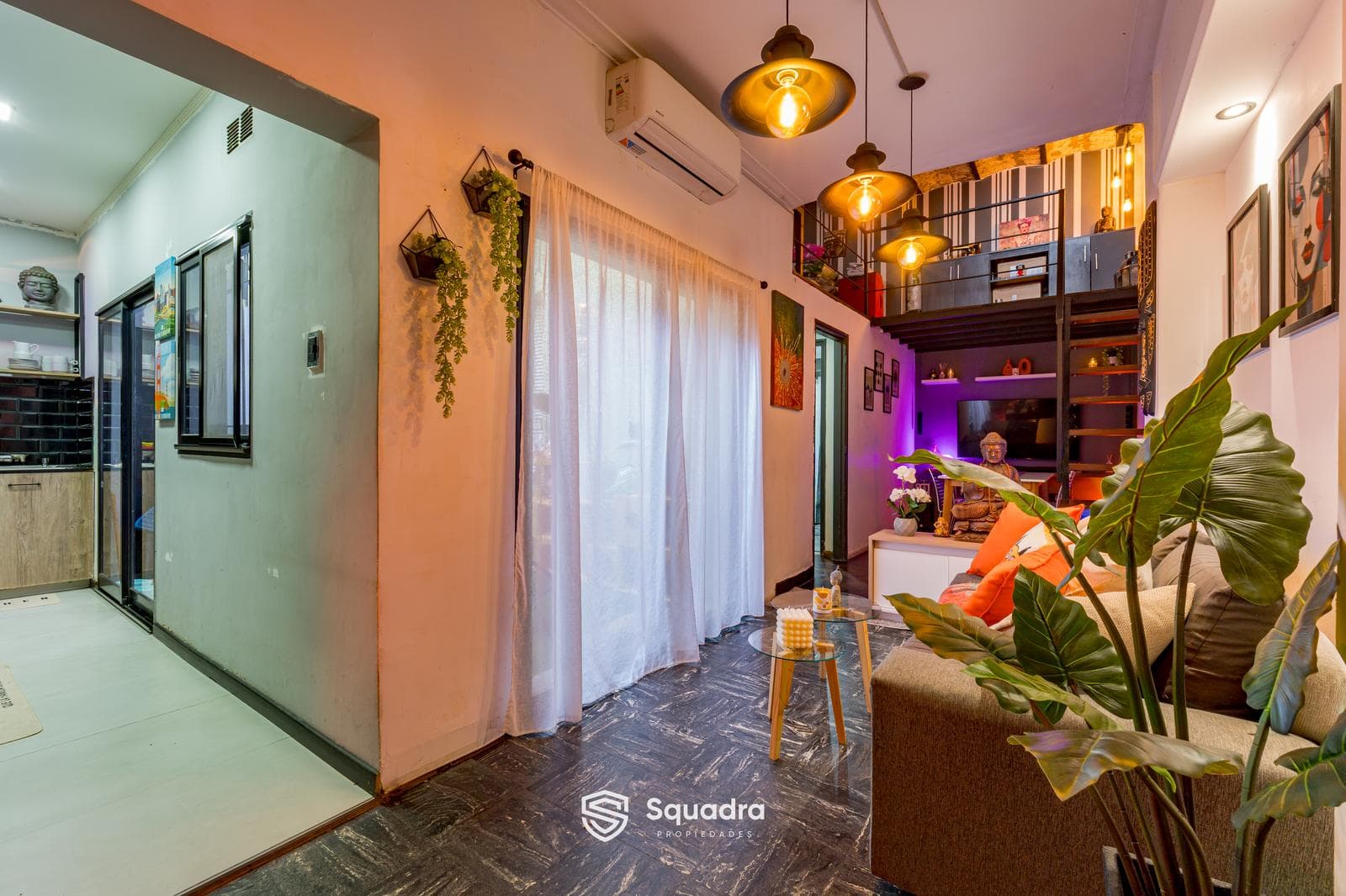 FOR SALE | TRADE - 1-bedroom row house with a multipurpose room and patio. Downtown, Rosario