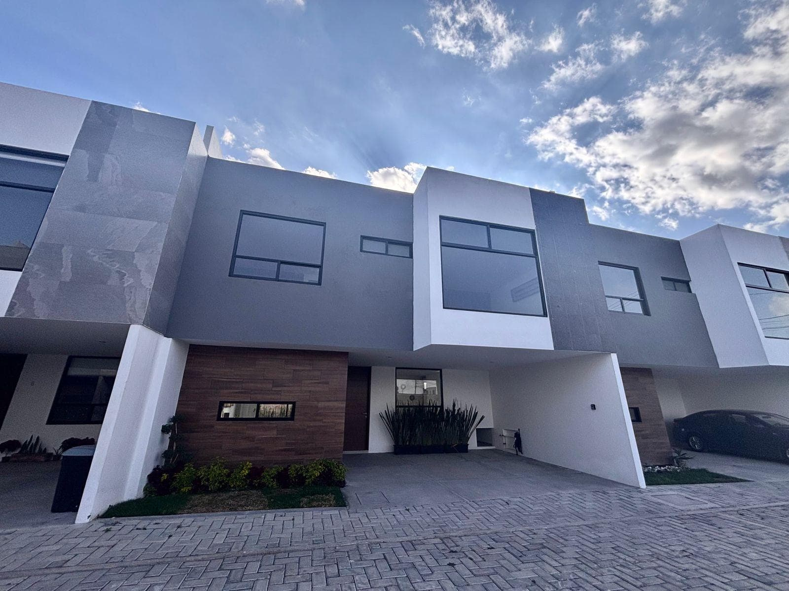 Casa Camino Real - La Radial