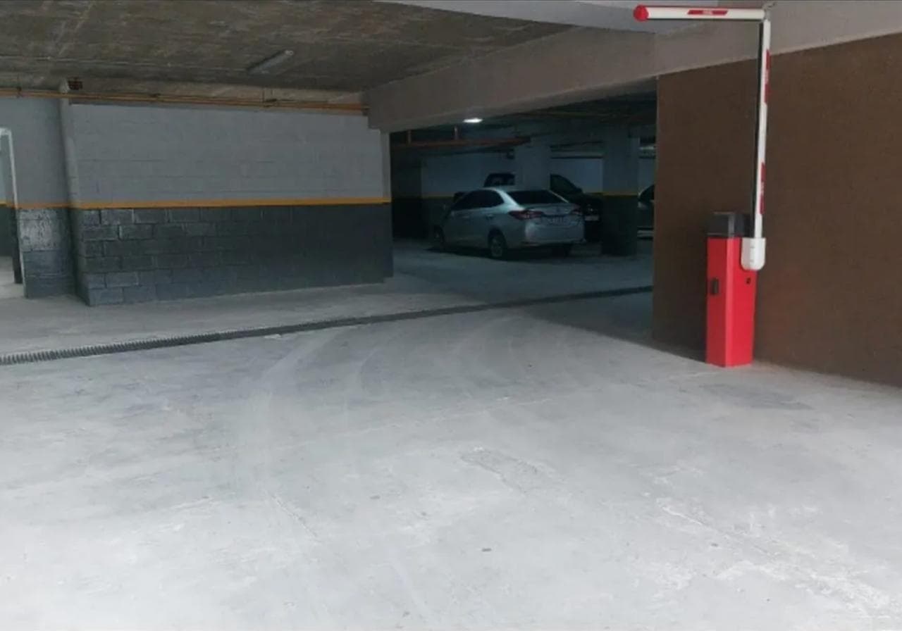 For Sale with Rent - 2-Bedroom Apartment with Garage at DELTA CENTER NORDELTA